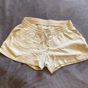 Old navy shorts beige cream size small